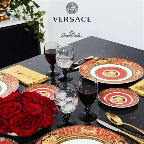 Rosenthal meets Versace »Medusa Red« 